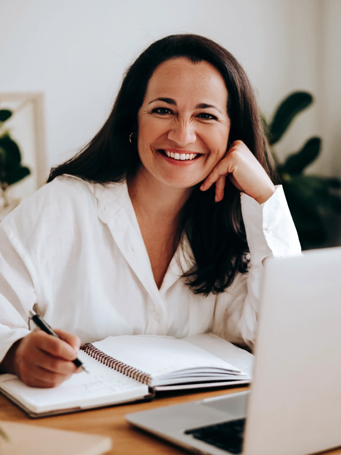 Paula Castro — Especialista em Saúde Feminina e Fertilidade Integrativa